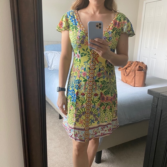 Alice + Olivia Hadley Floral Fit & Flare Dress - Picture 8 of 8